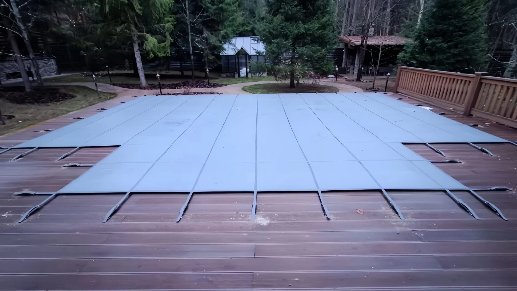 Покрывало для бассейна Laguna Cover Mesh в Орле